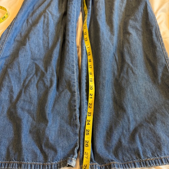 Torrid Wide Leg Jeans, Size 2x - Picture 7 of 7